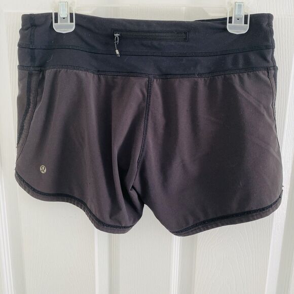 Lululemon Shorts Womens Solid Black Size 6 - Picture 1 of 7